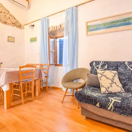 Fjaka Appartement *